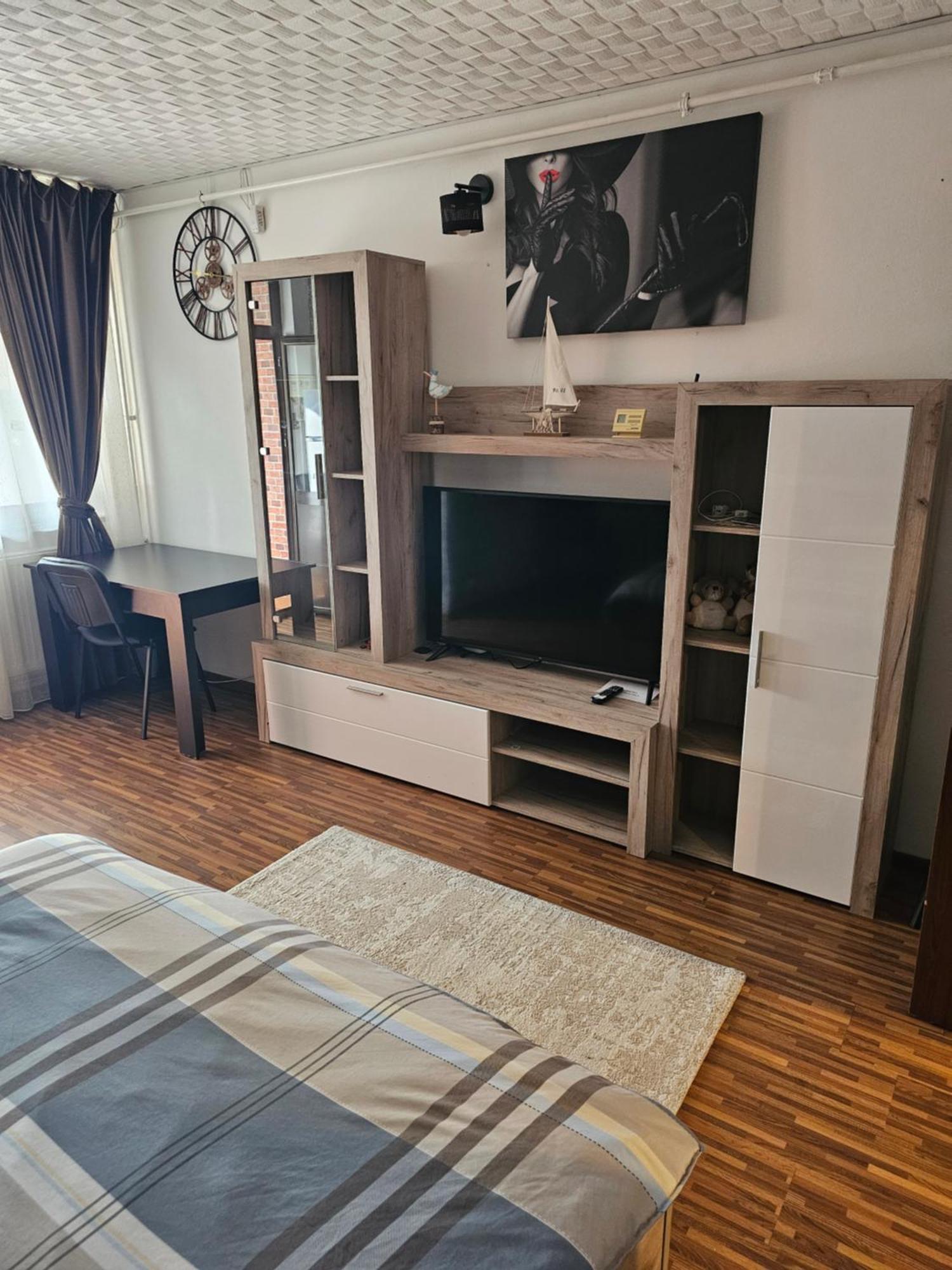 Garsoniera Dary Bloc G2Str Mihai Bravu Turnu Măgurele Kültér fotó